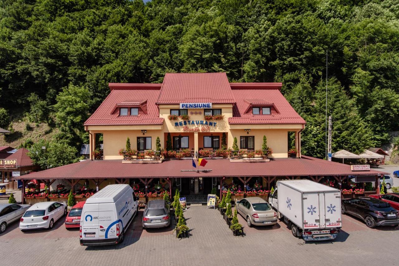 Pensiune Restaurant Route60 Ciucea Dış mekan fotoğraf